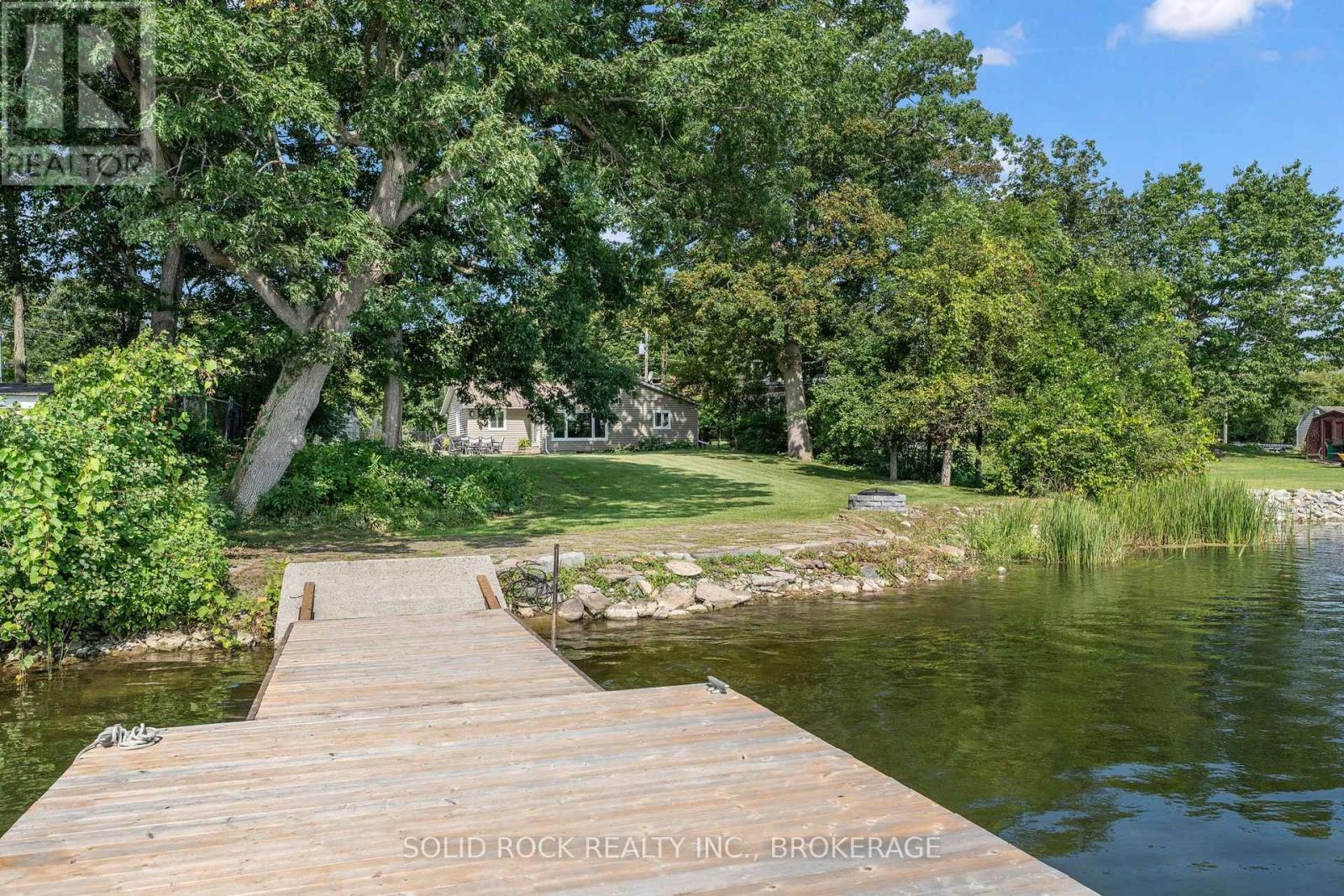 65 Blue Heron Lane Property Photo 8