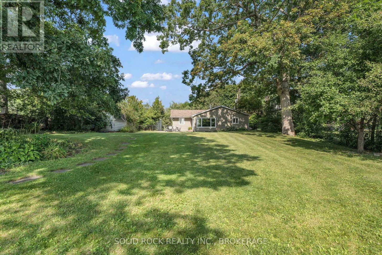 65 Blue Heron Lane Property Photo 9