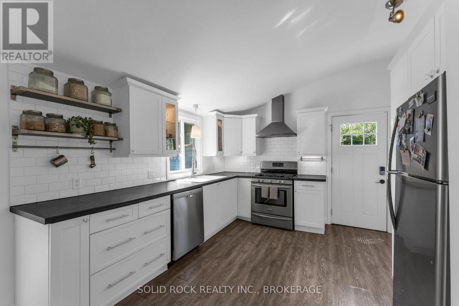 65 Blue Heron Lane Property Photo 14
