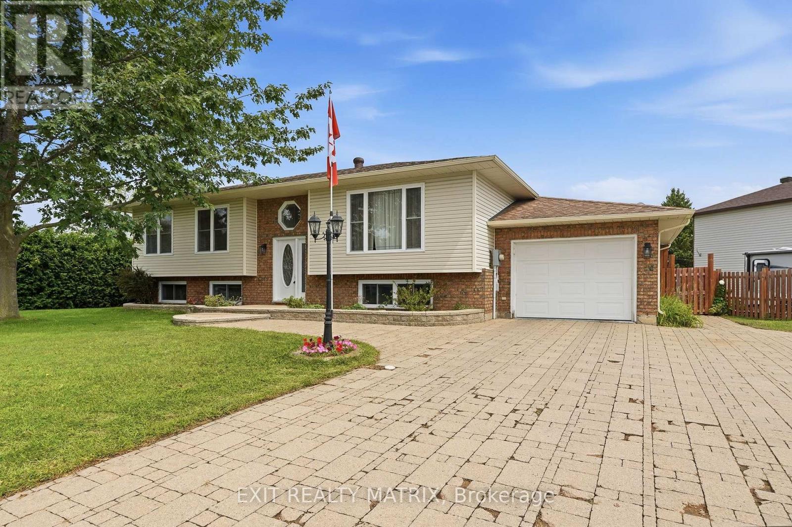 56 Isabelle Street Property Photo 1