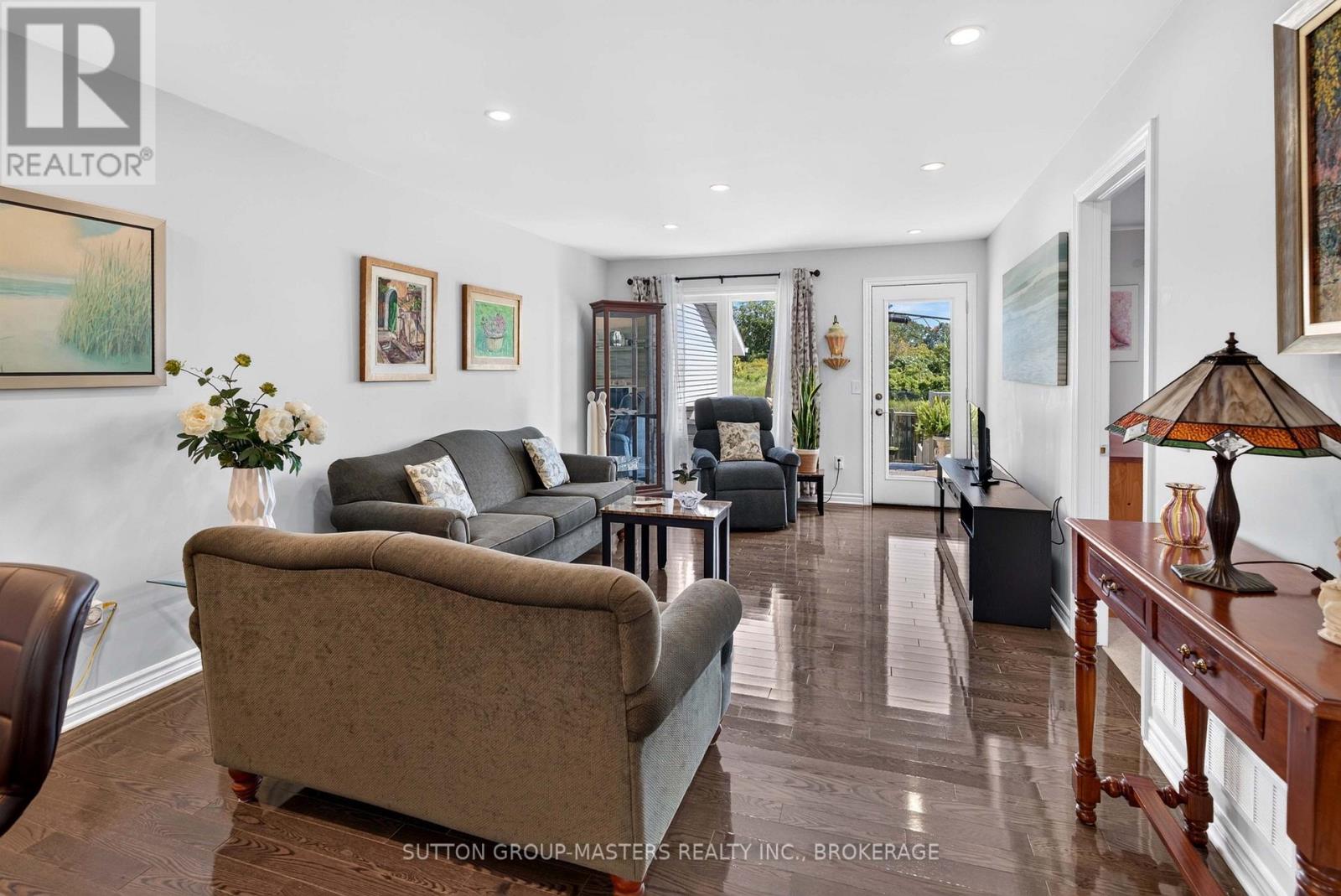 168 Britannia Crescent Property Photo 9