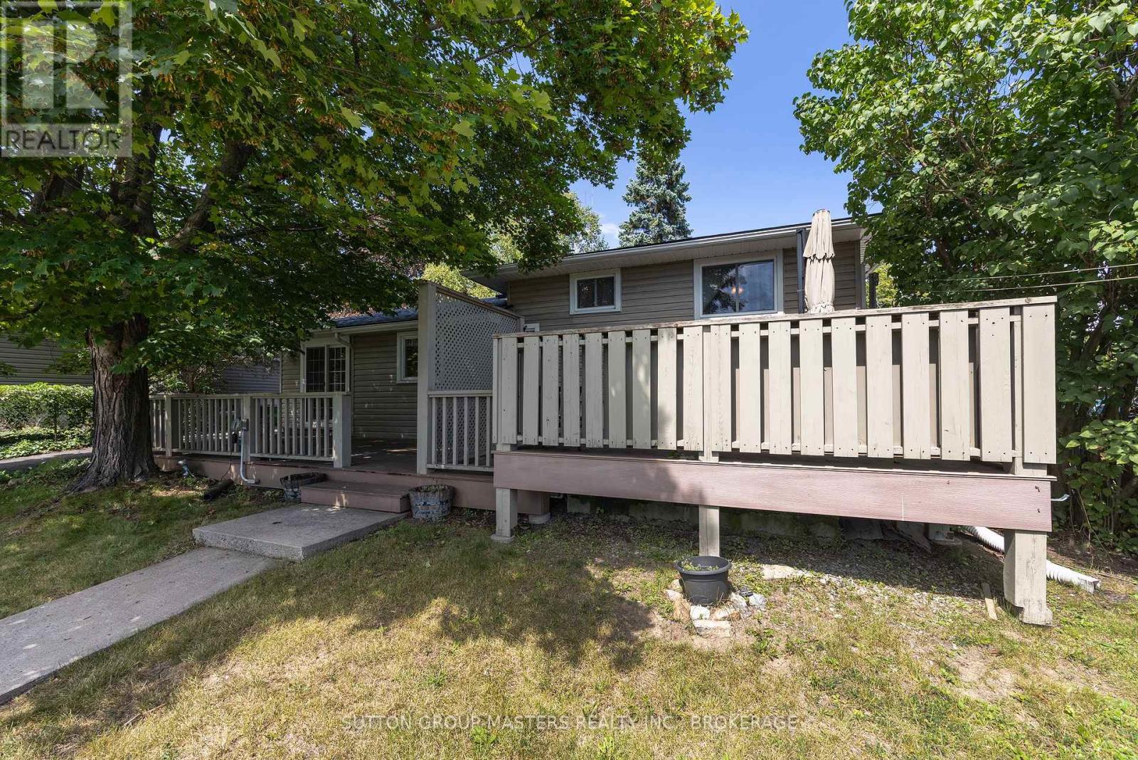 795 Safari Drive Property Photo 8