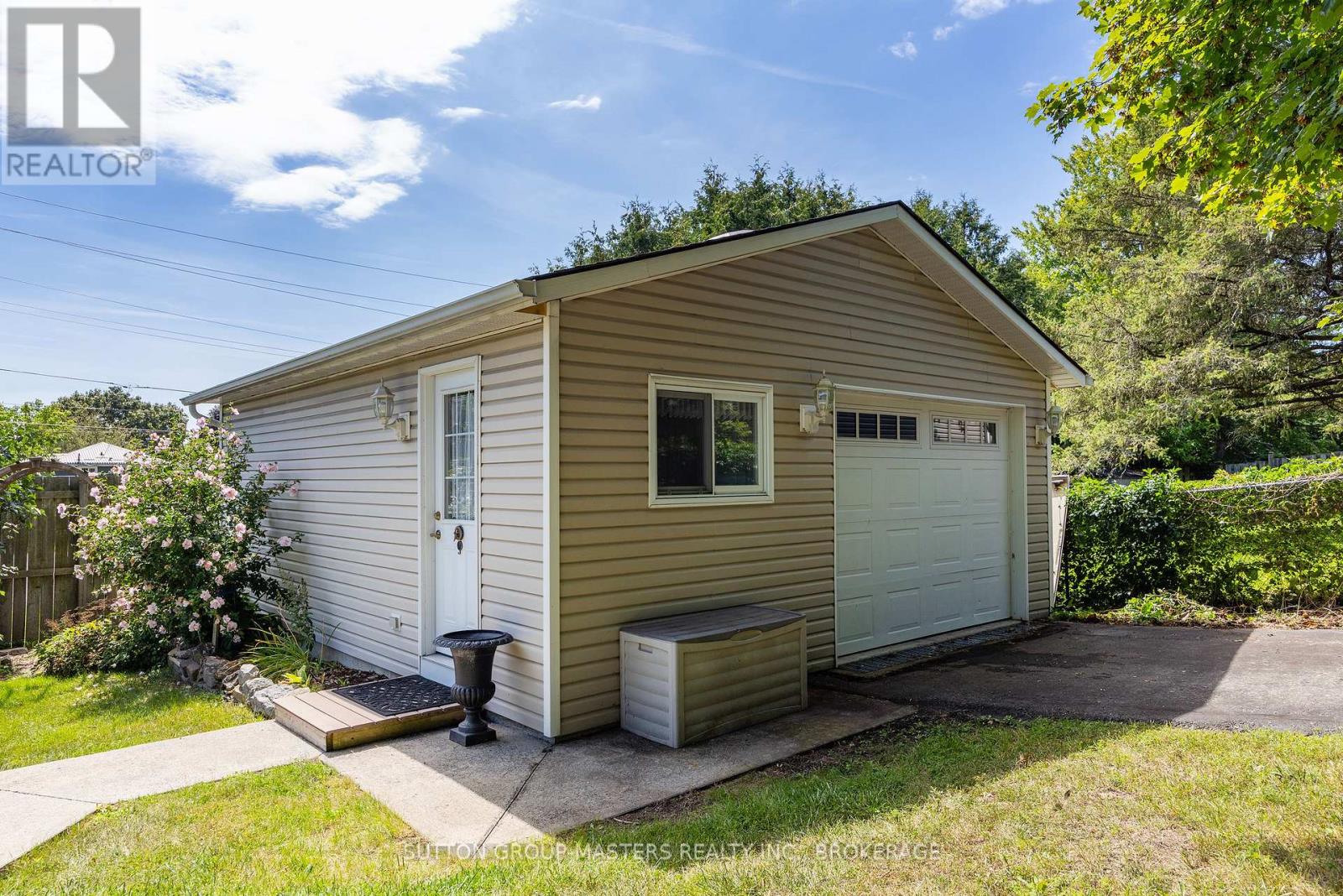 795 Safari Drive Property Photo 46