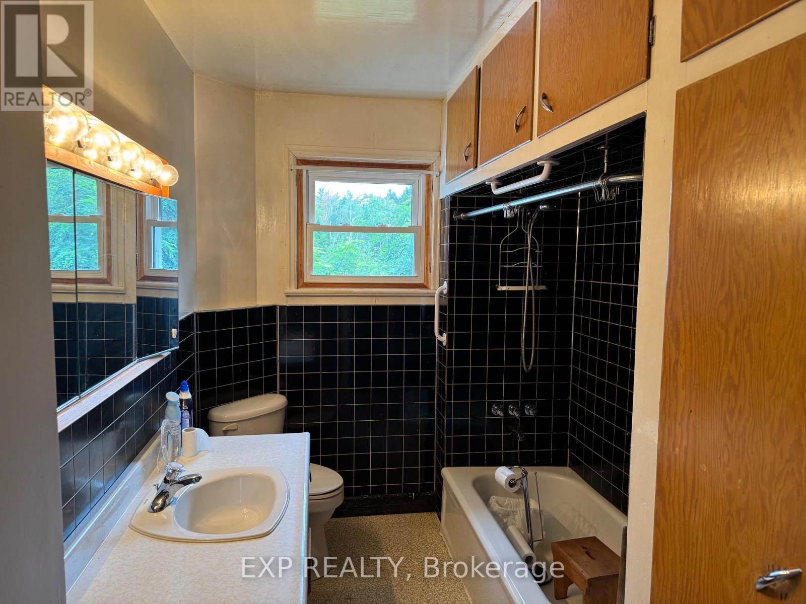 6311 Palmer Road Property Photo 11
