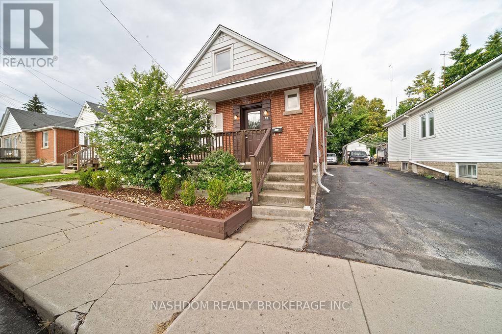 82 Whitney Avenue Property Photo 1
