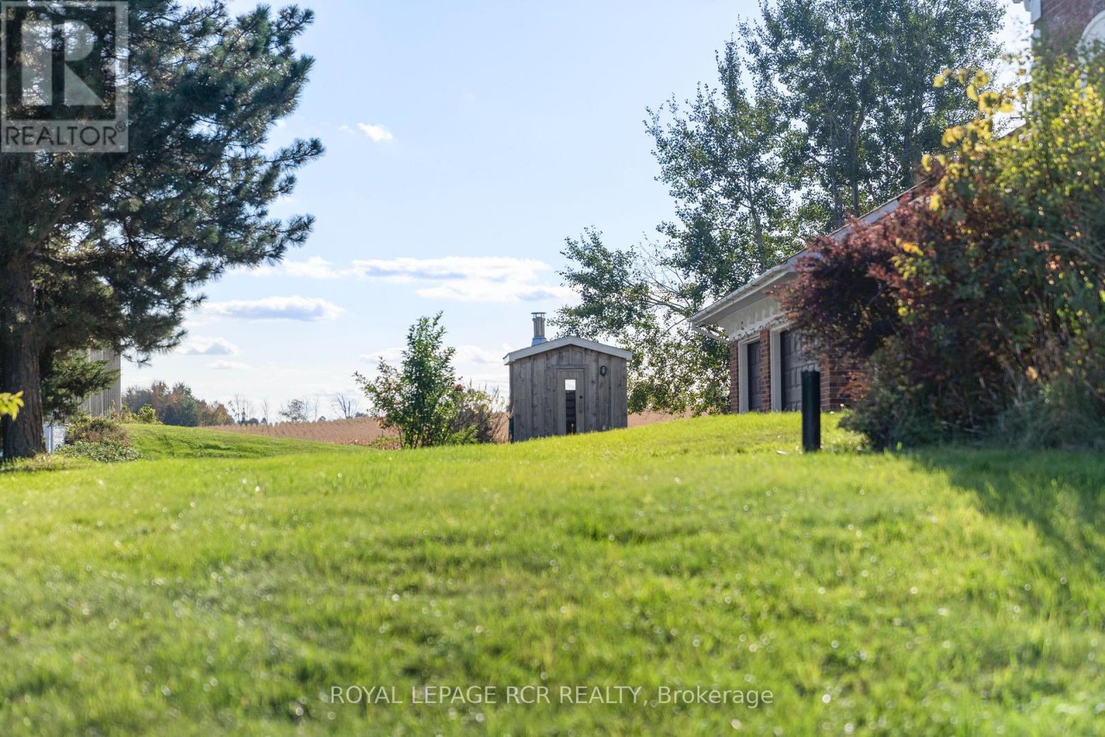 5600 Fourth Line Property Photo 10