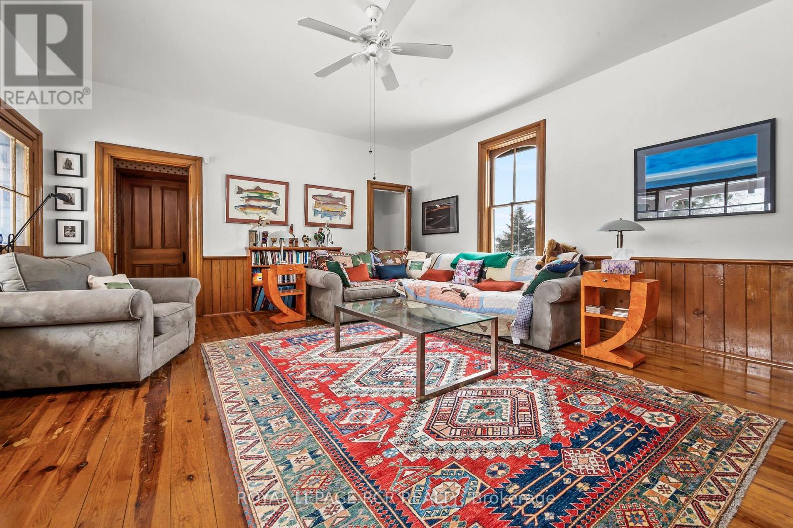 5600 Fourth Line Property Photo 22