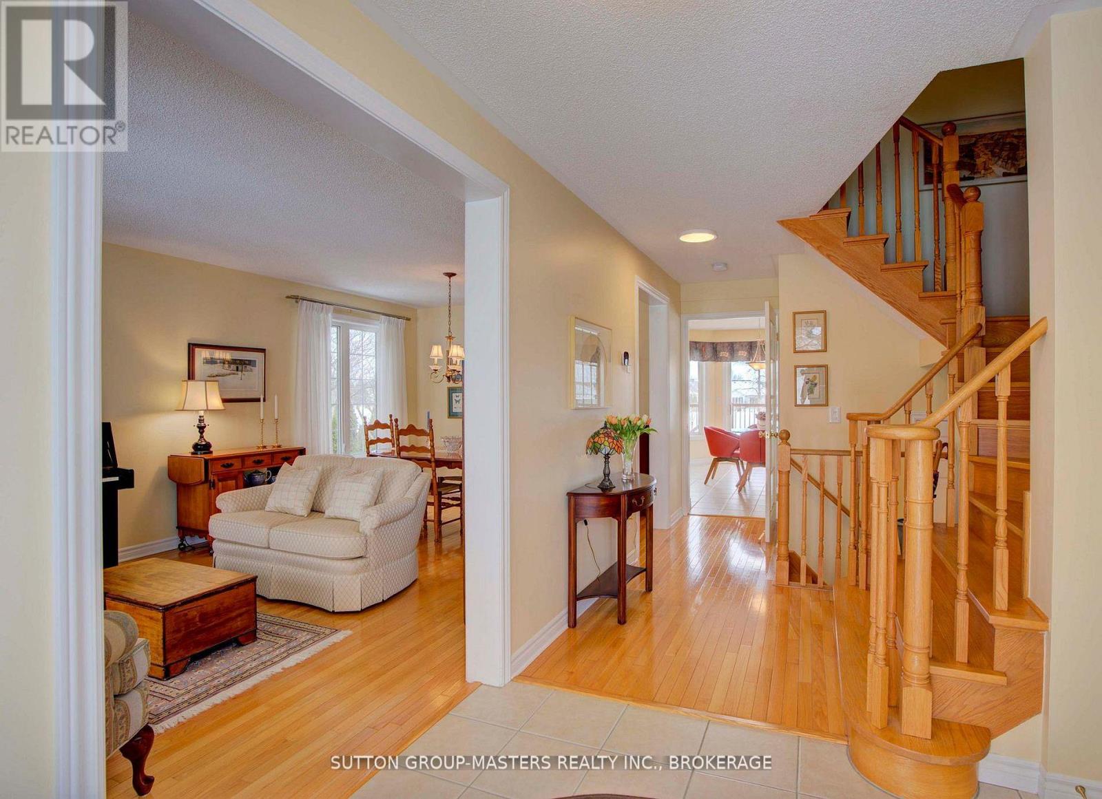 24 Glenora Drive Property Photo 7