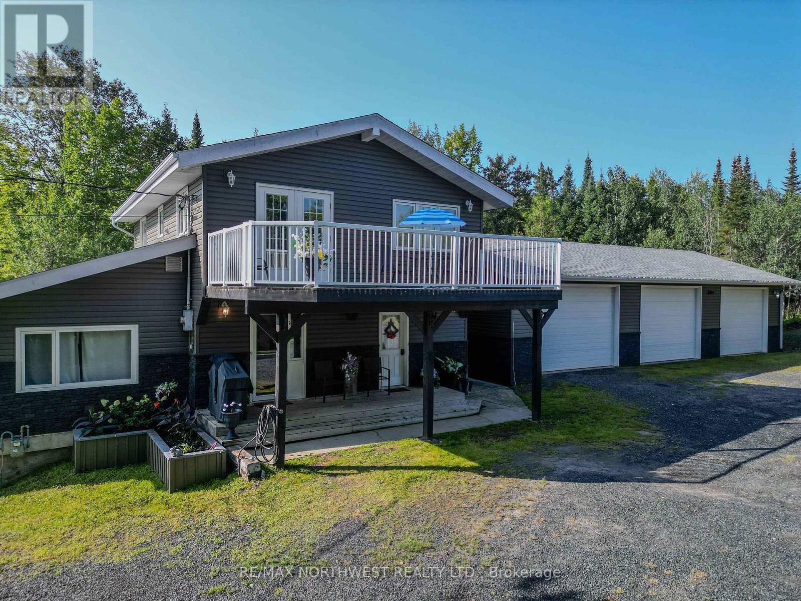 1829 Highway 17 West Property Photo 1