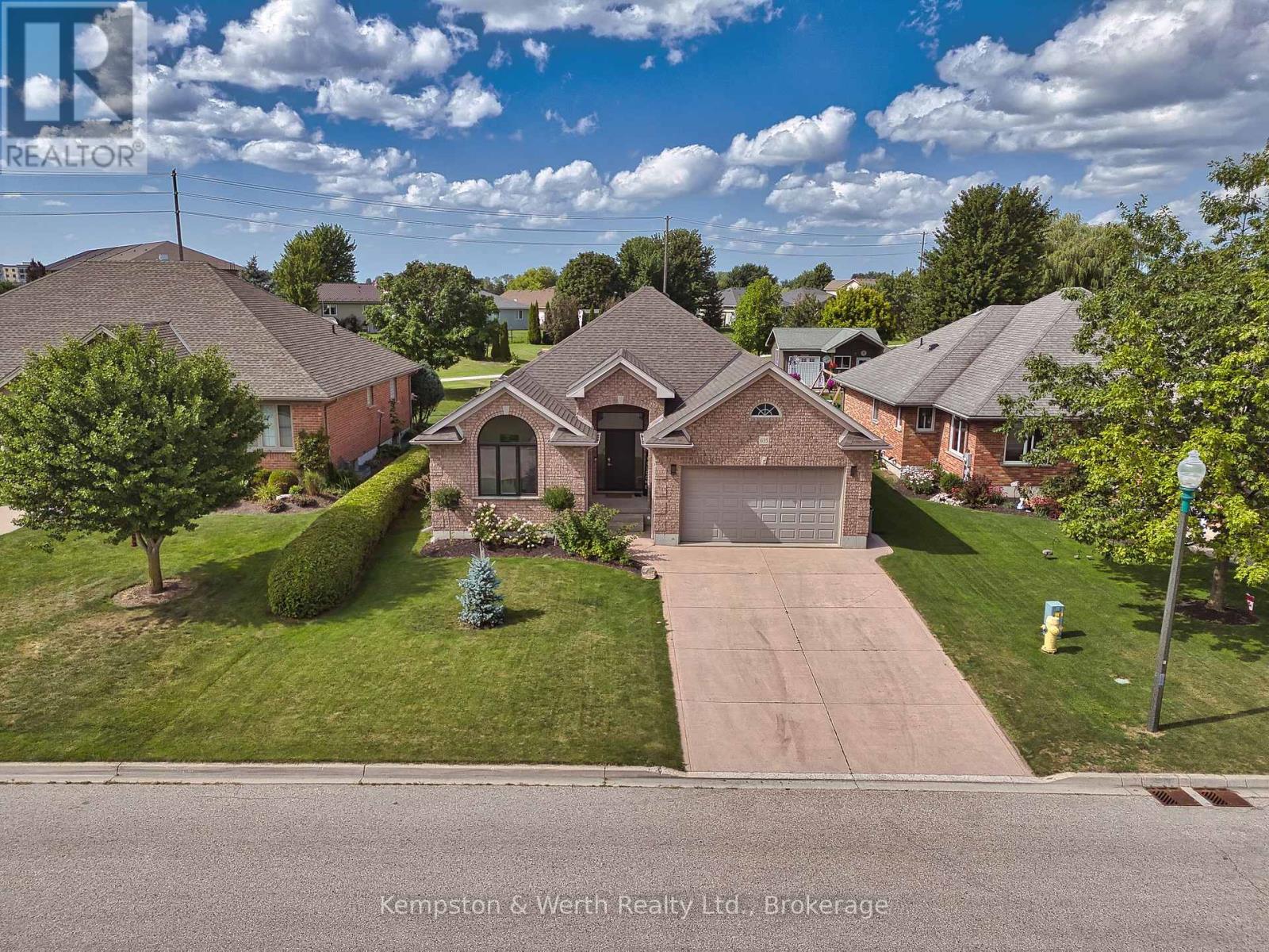 635 Riverview Drive Property Photo 40