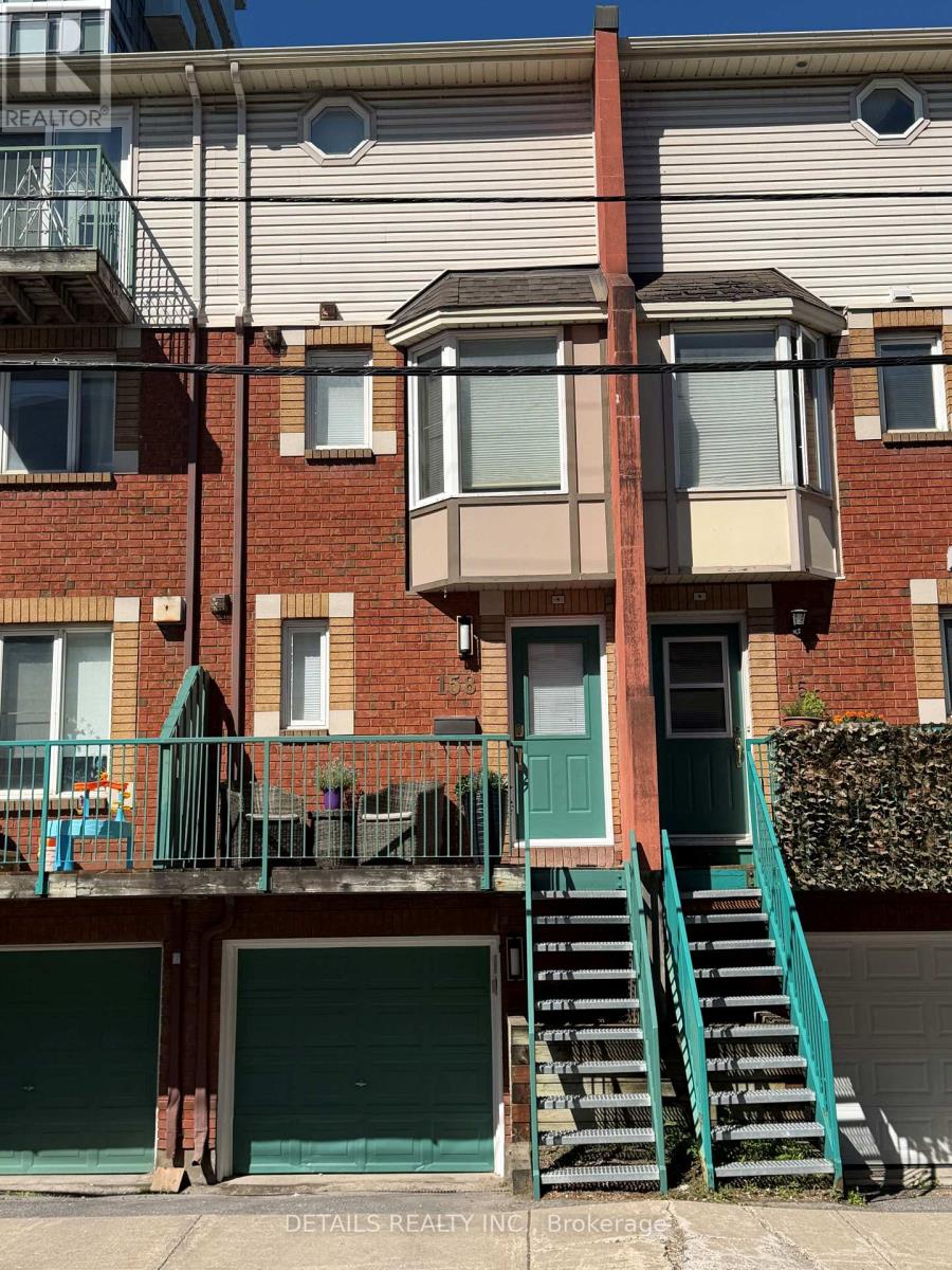 158 FORWARD AVENUE