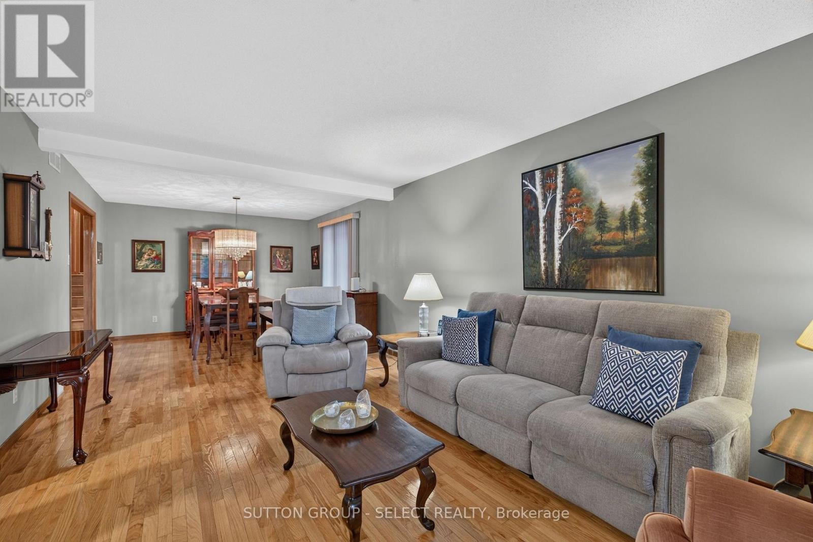 1769 Jalna Boulevard Property Photo 8