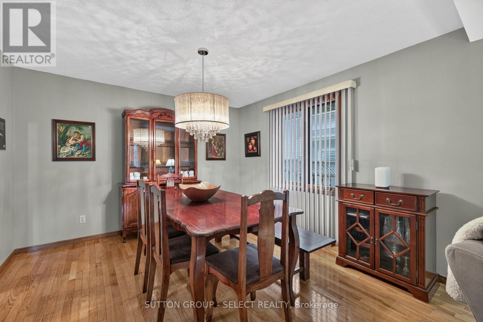 1769 Jalna Boulevard Property Photo 9