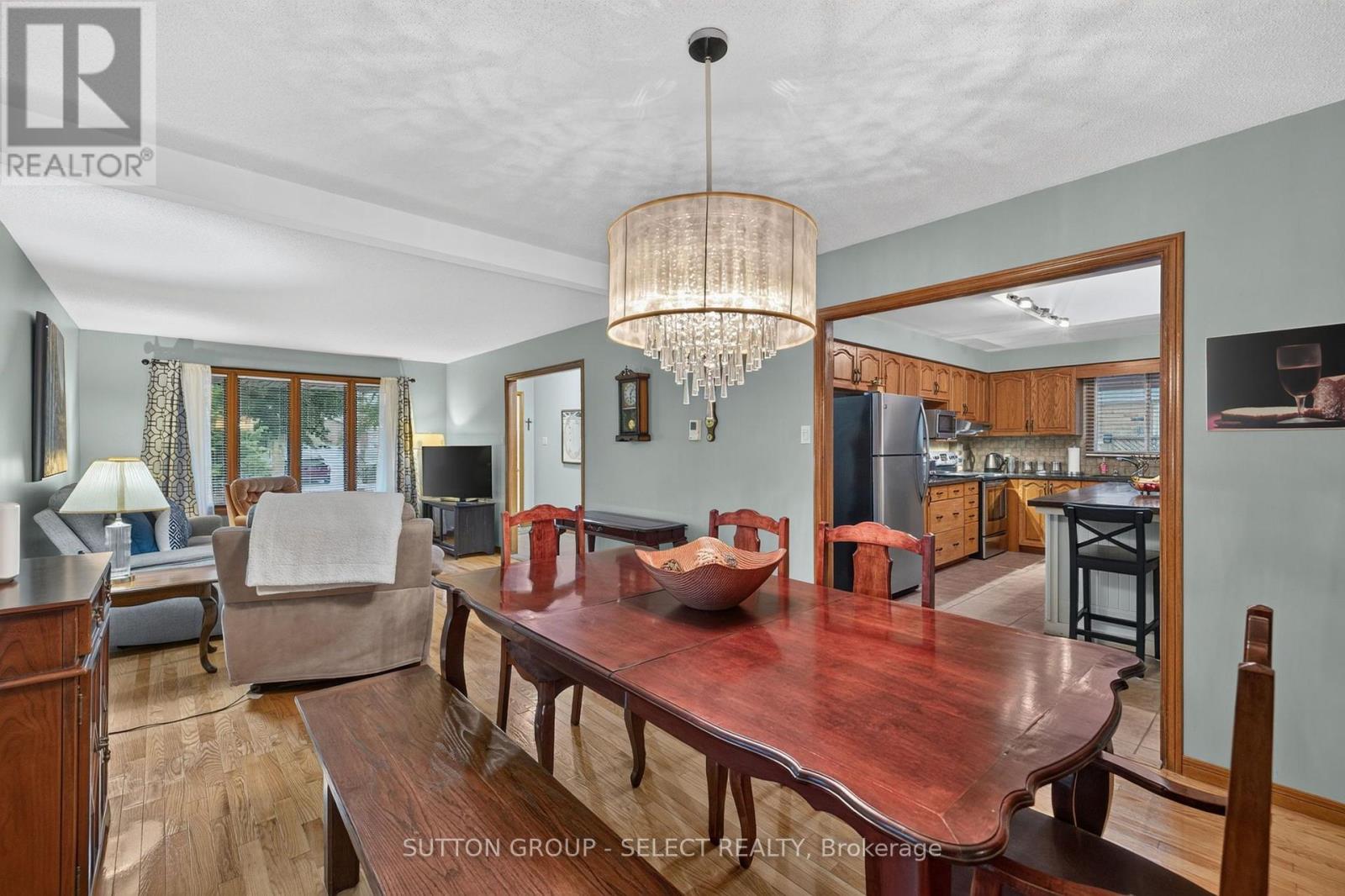 1769 Jalna Boulevard Property Photo 11