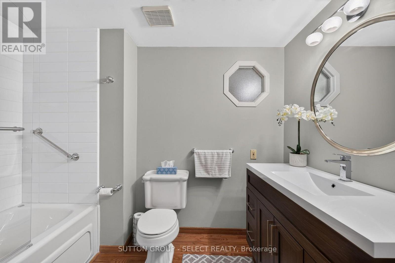 1769 Jalna Boulevard Property Photo 23