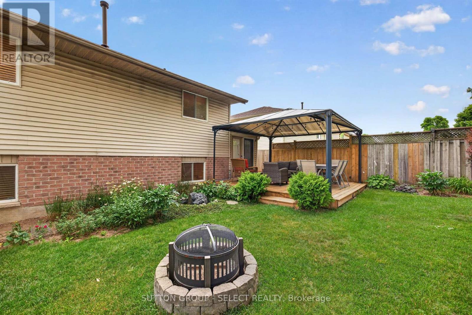 1769 Jalna Boulevard Property Photo 41