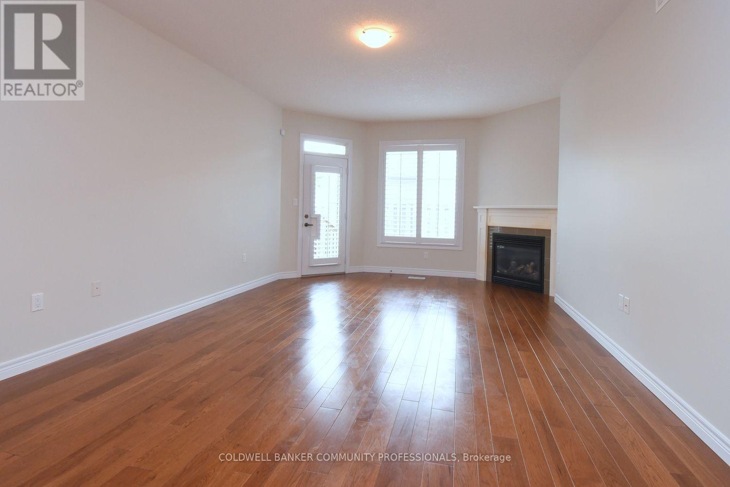 19 Stickland Lane Property Photo 6