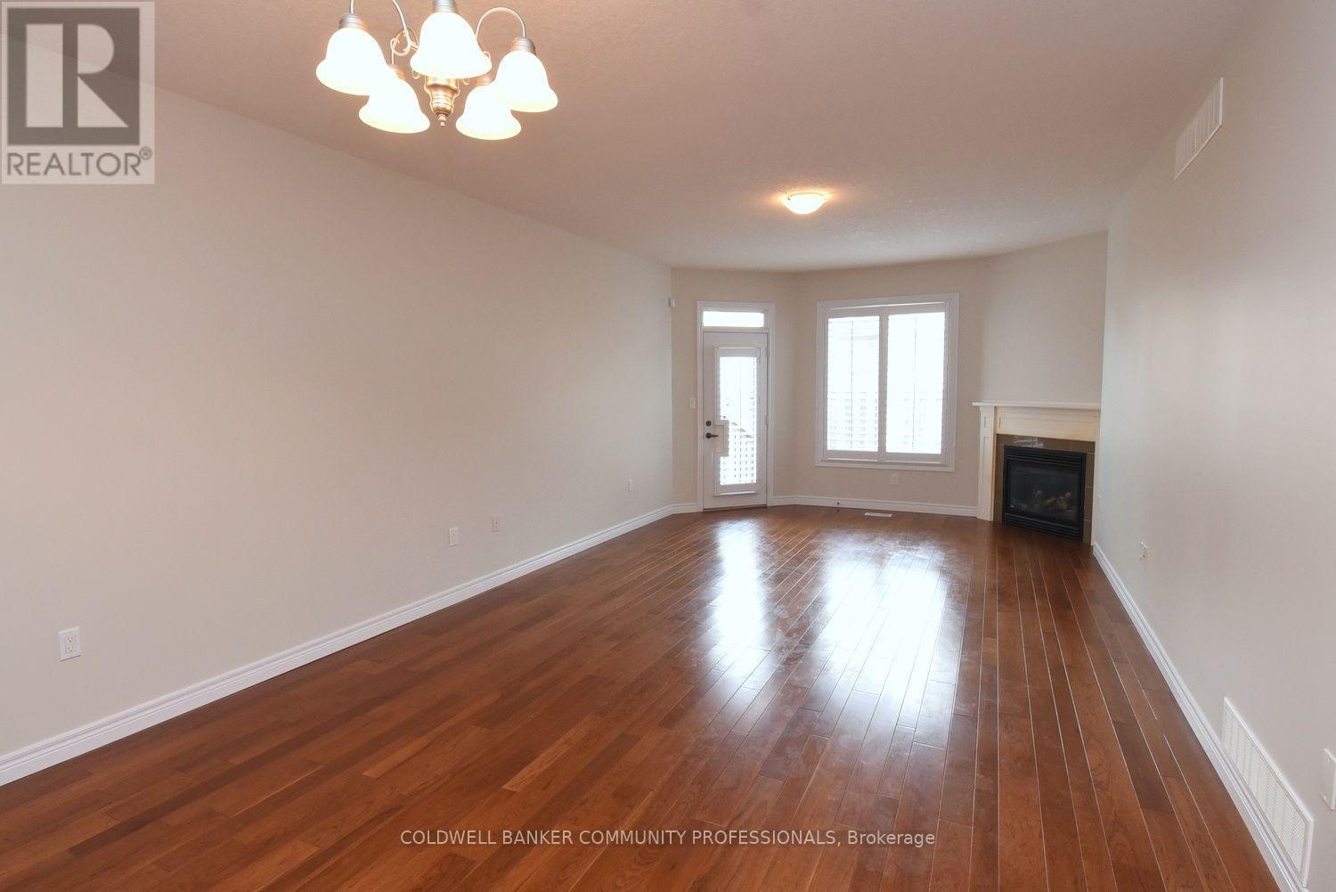 19 Stickland Lane Property Photo 11