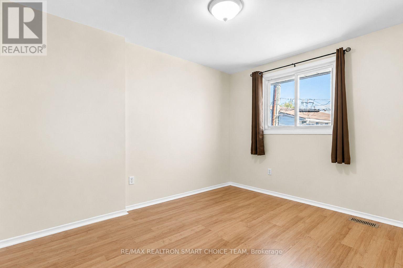 971 Oakview Avenue Property Photo 26