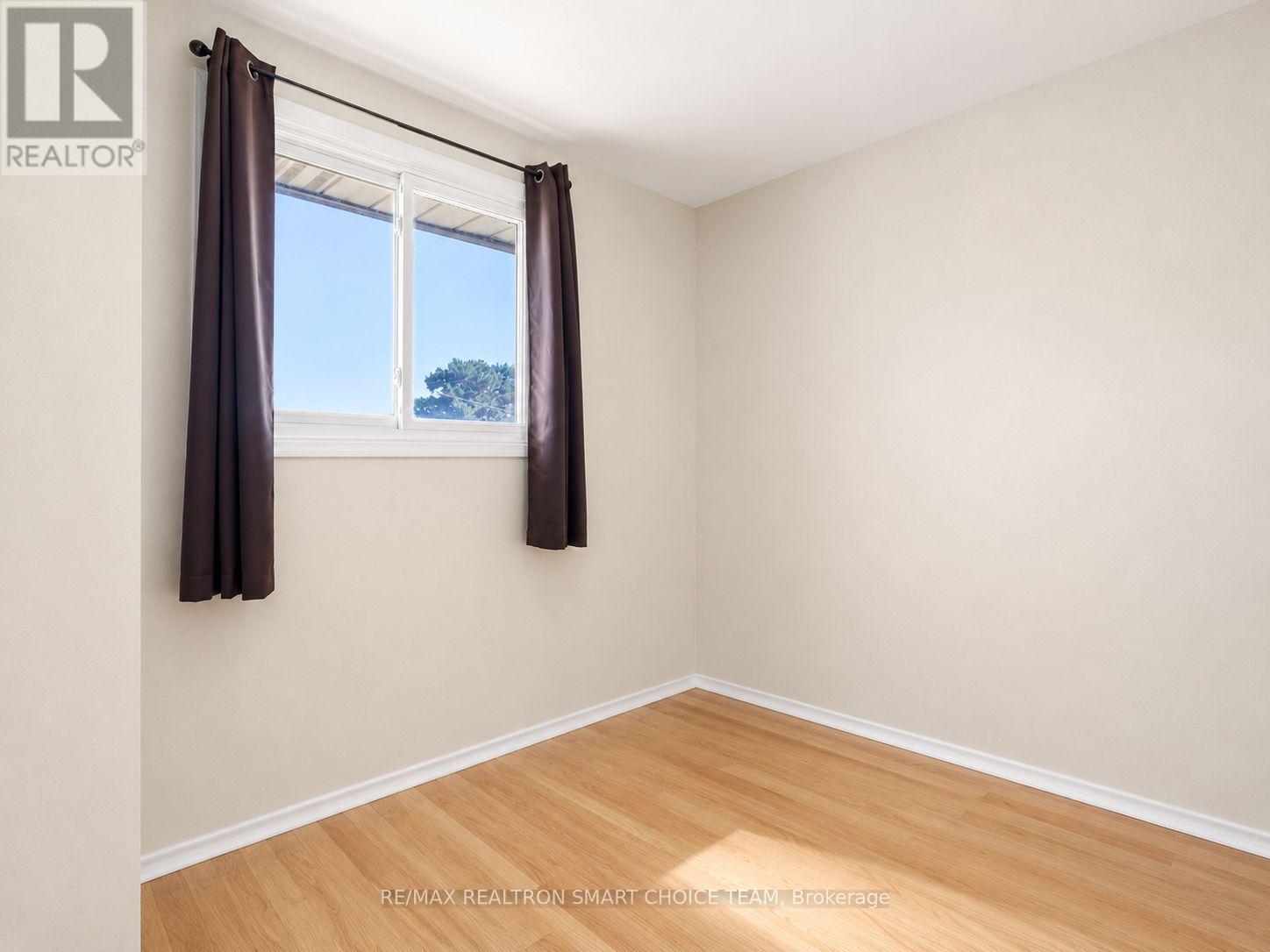 971 Oakview Avenue Property Photo 28