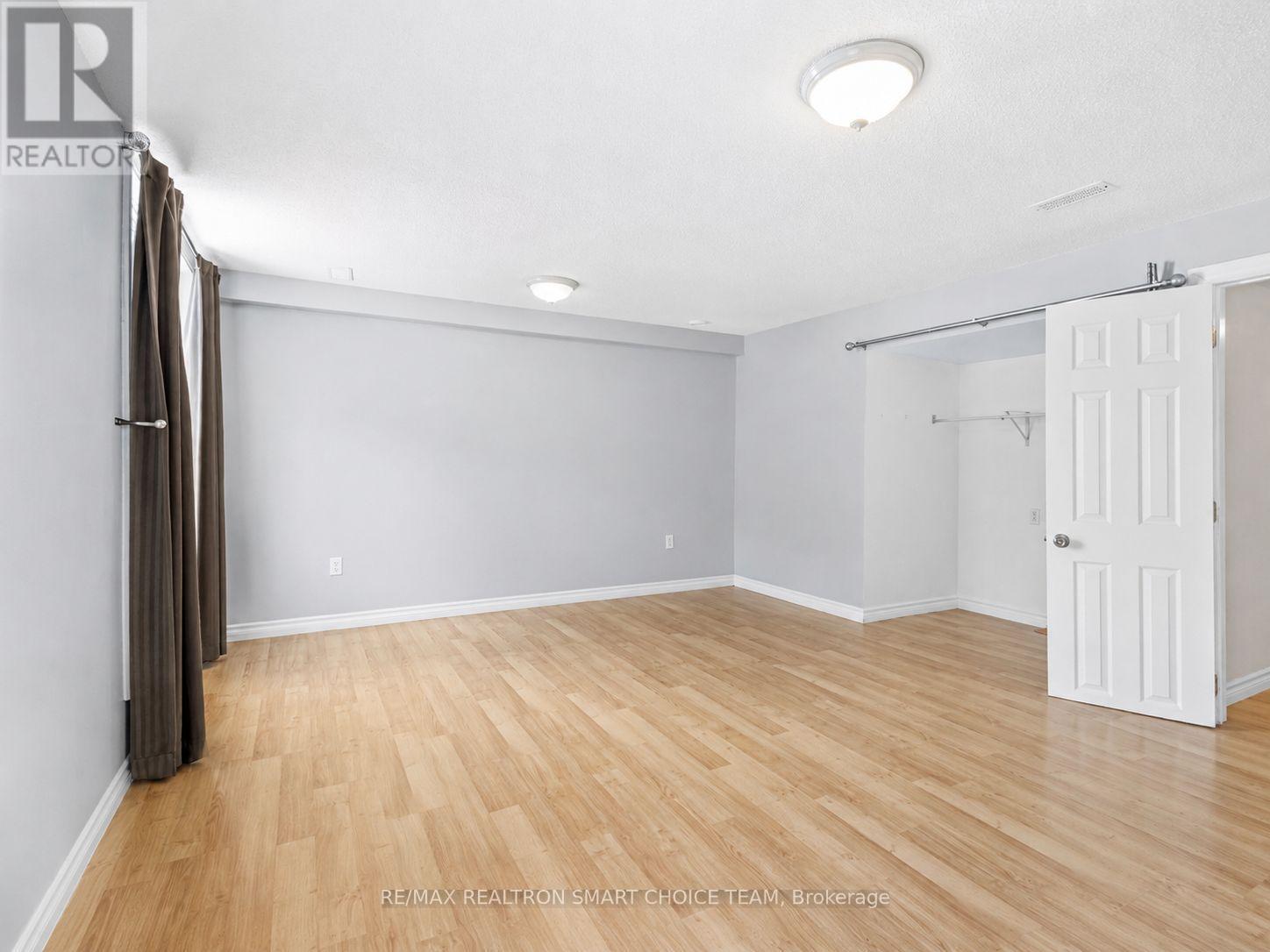 971 Oakview Avenue Property Photo 33