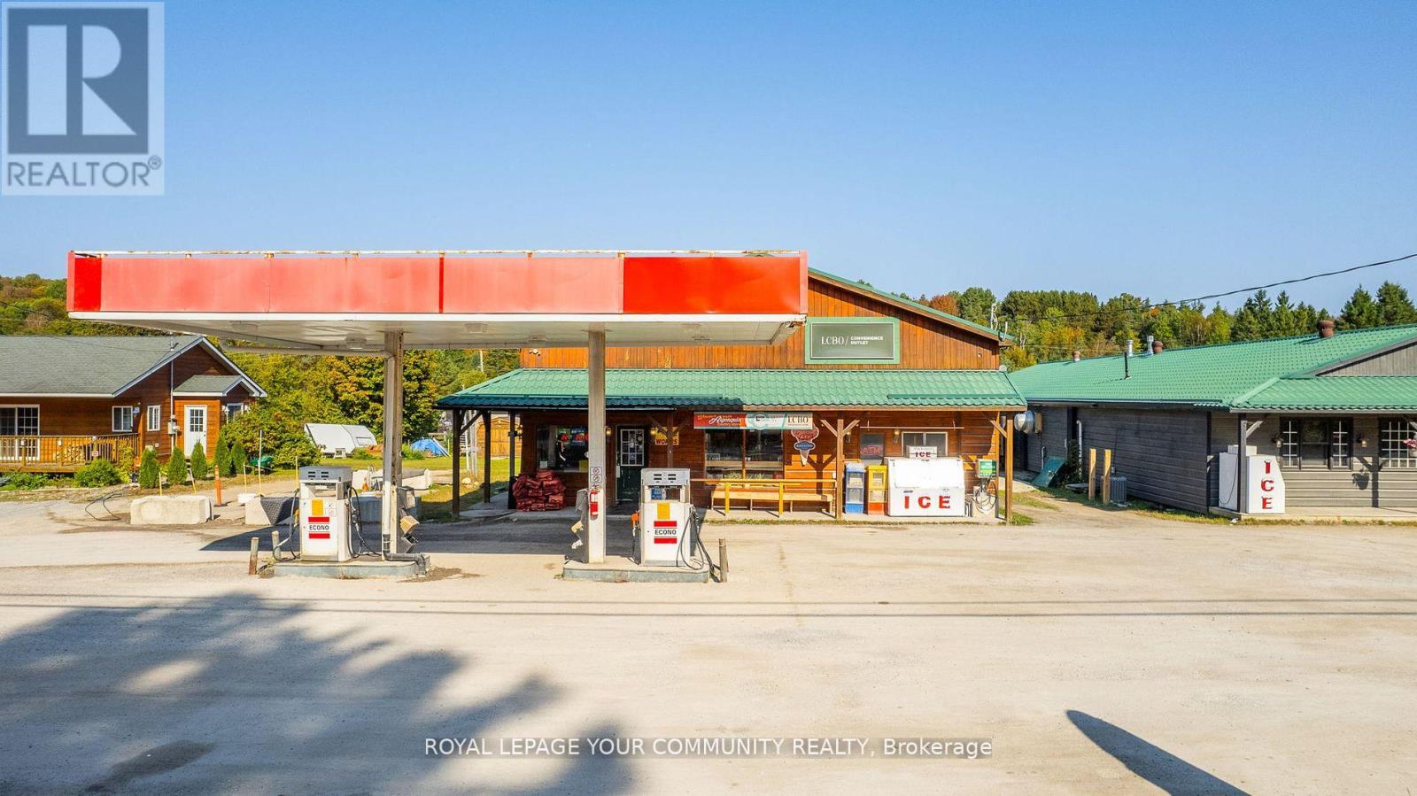 3895 Loop Road Property Photo 1