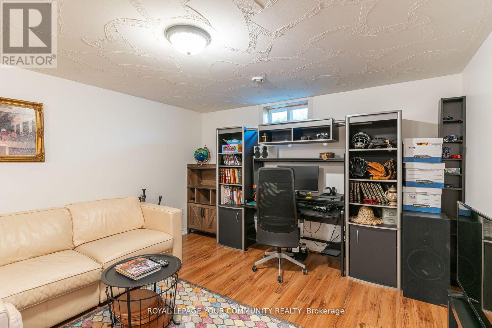 3895 Loop Road Property Photo 16