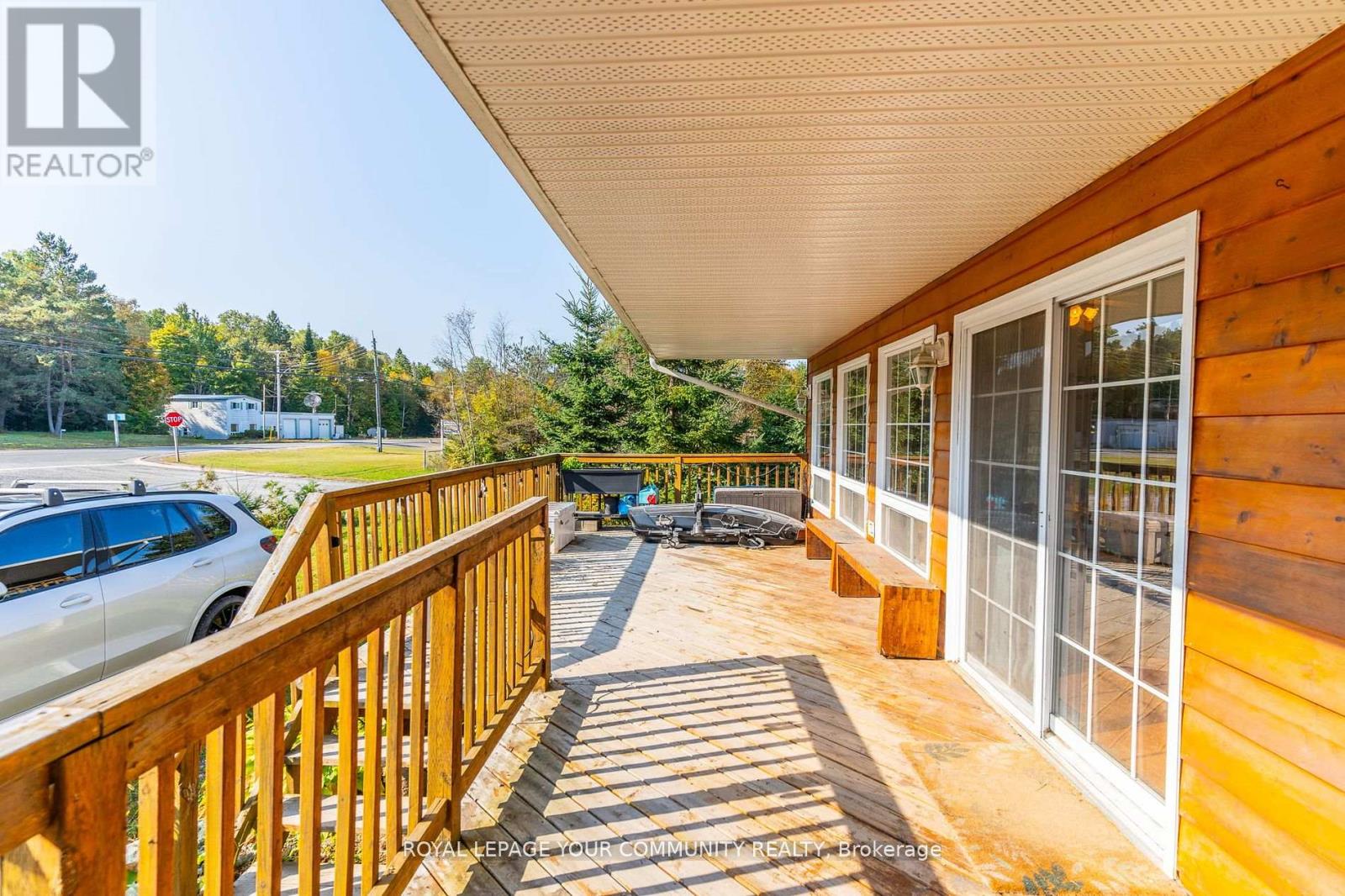 3895 Loop Road Property Photo 36