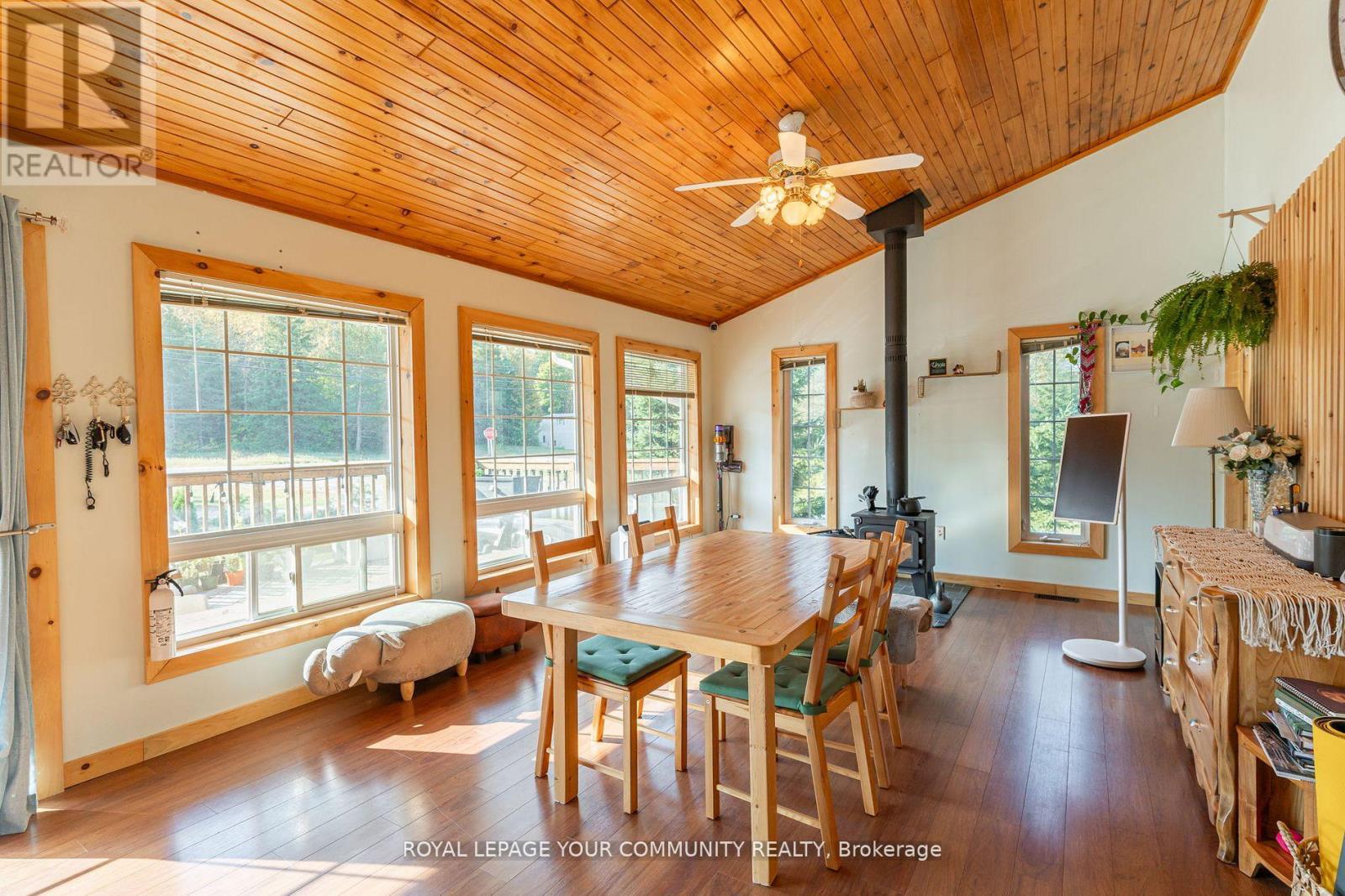 3895 Loop Road Property Photo 37