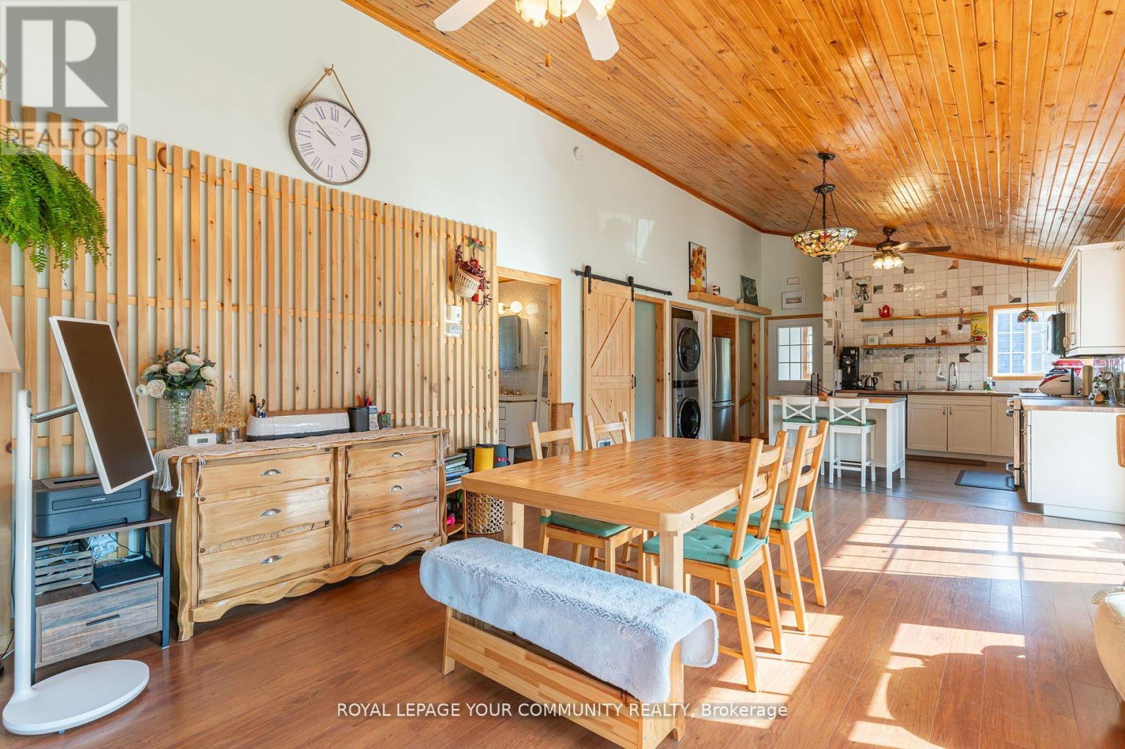 3895 Loop Road Property Photo 39