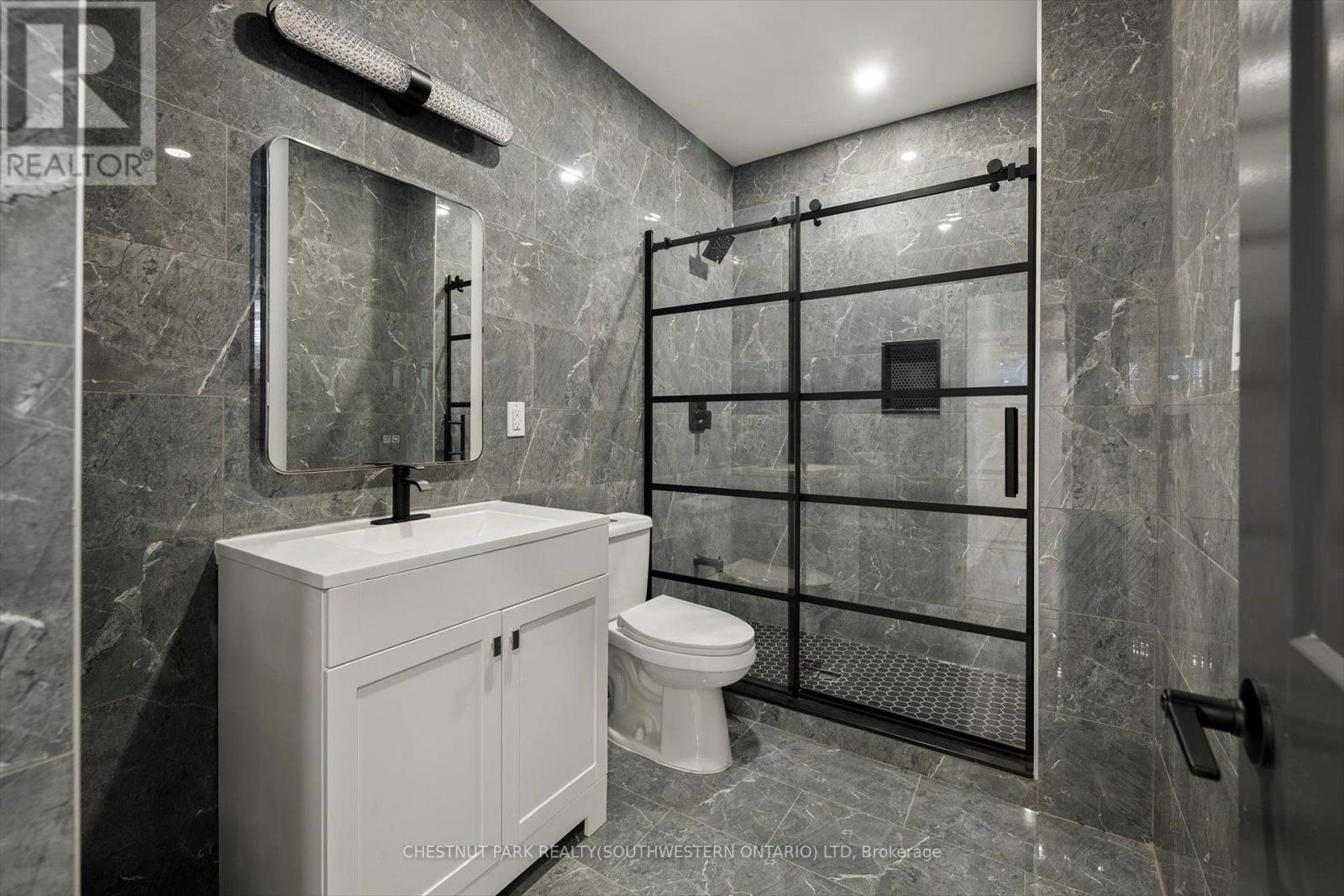163 Redtail Street Property Photo 43