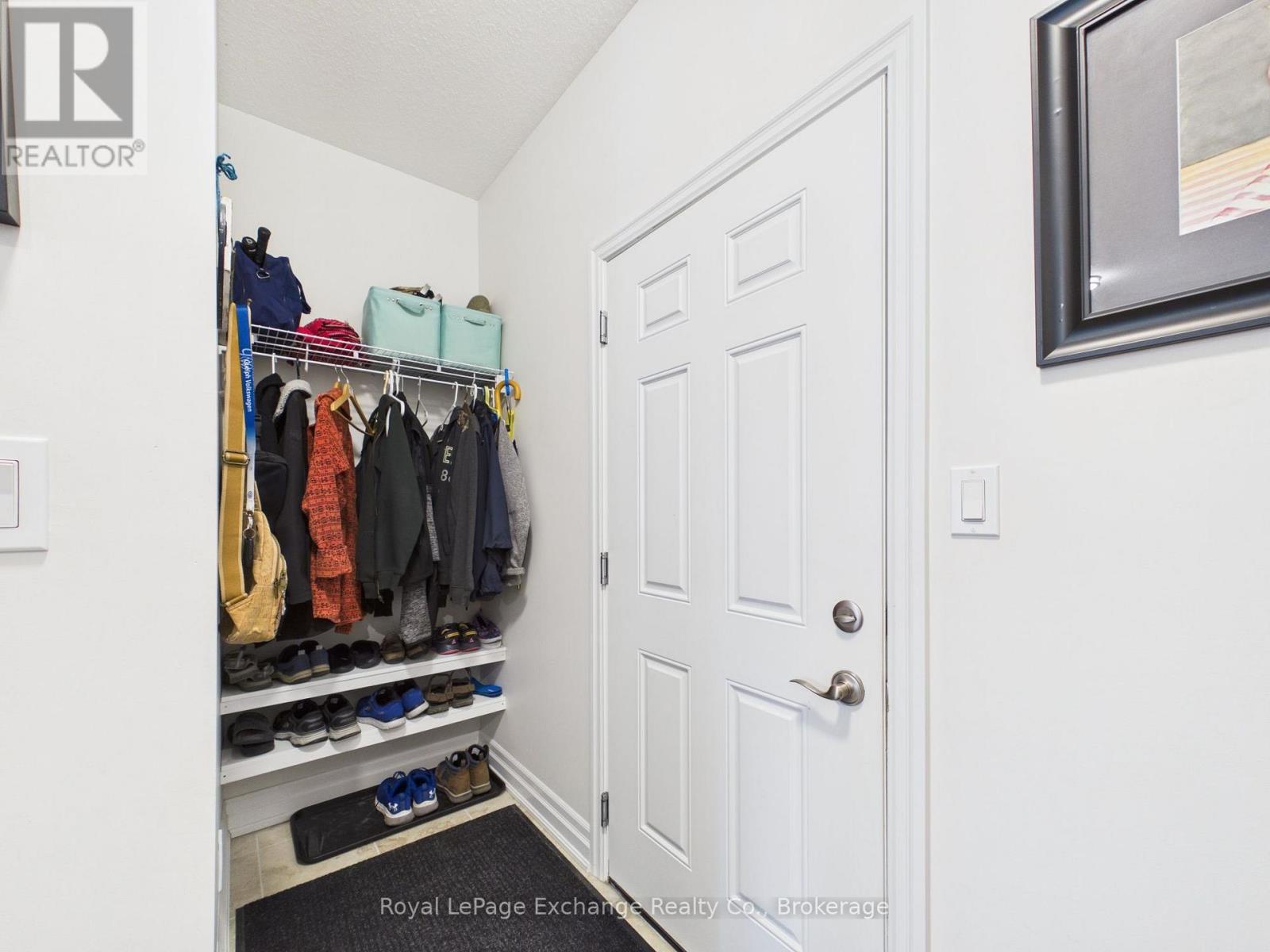 206 Gregor Drive Property Photo 15