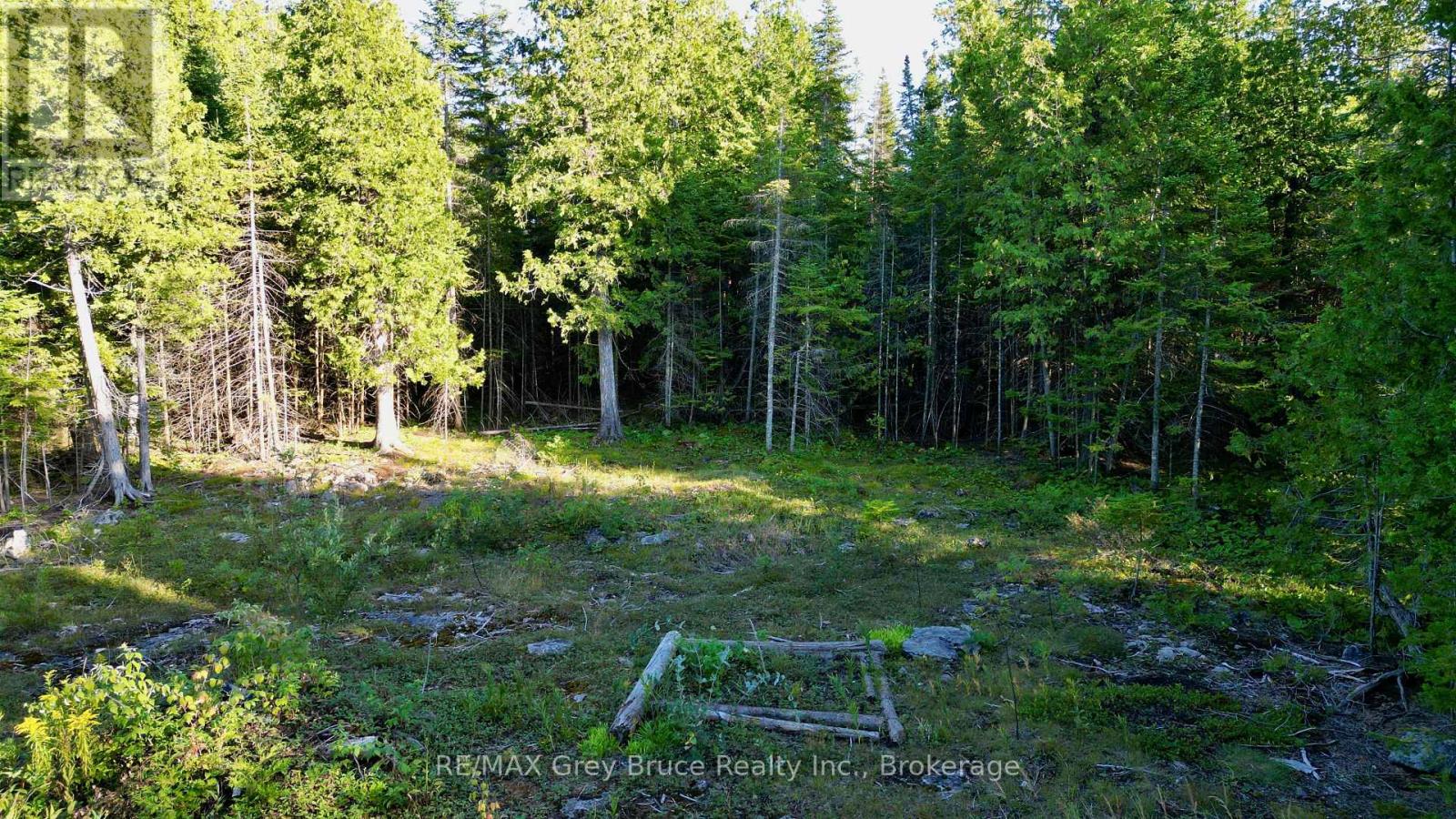 8 Devils Glen Property Photo 23