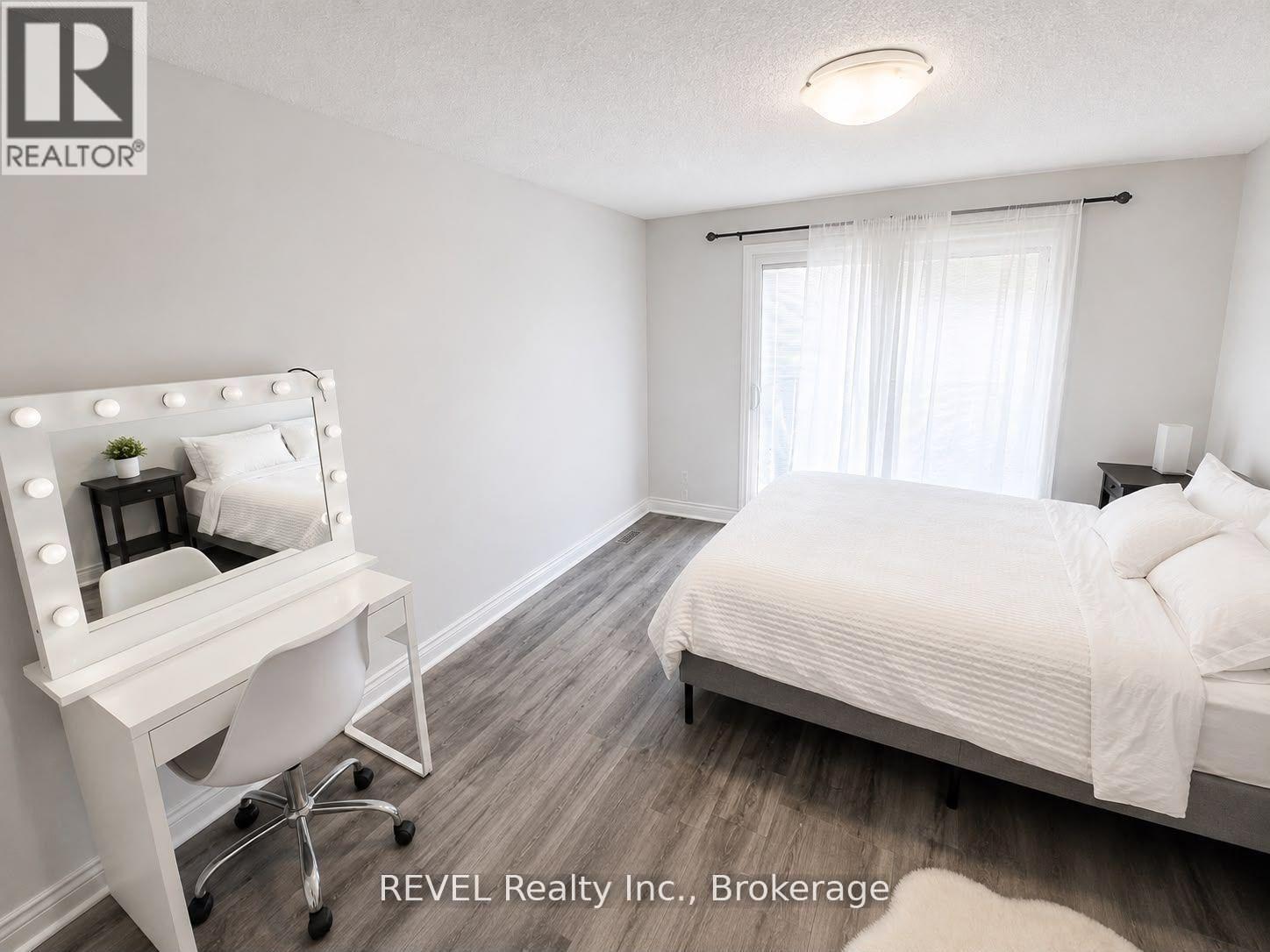 Upper - 52 Bula Drive Property Photo 6