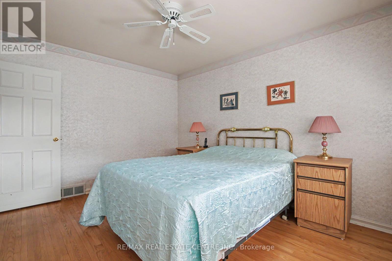 209 Franklin Street S Property Photo 11