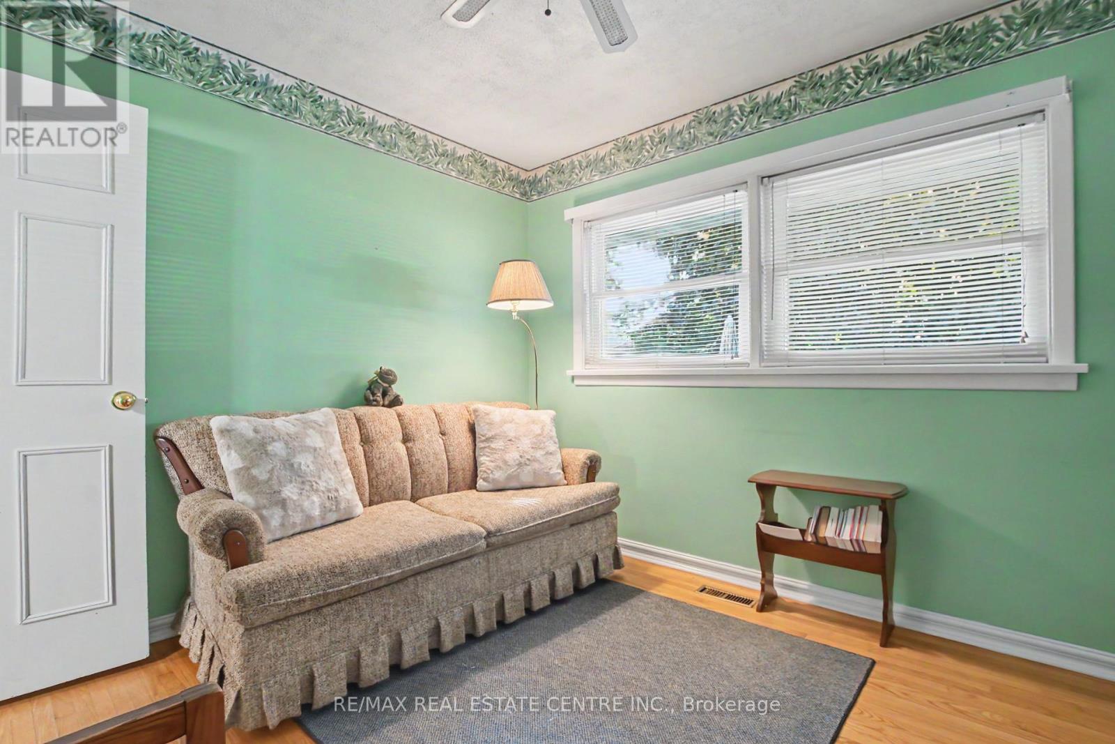 209 Franklin Street S Property Photo 13