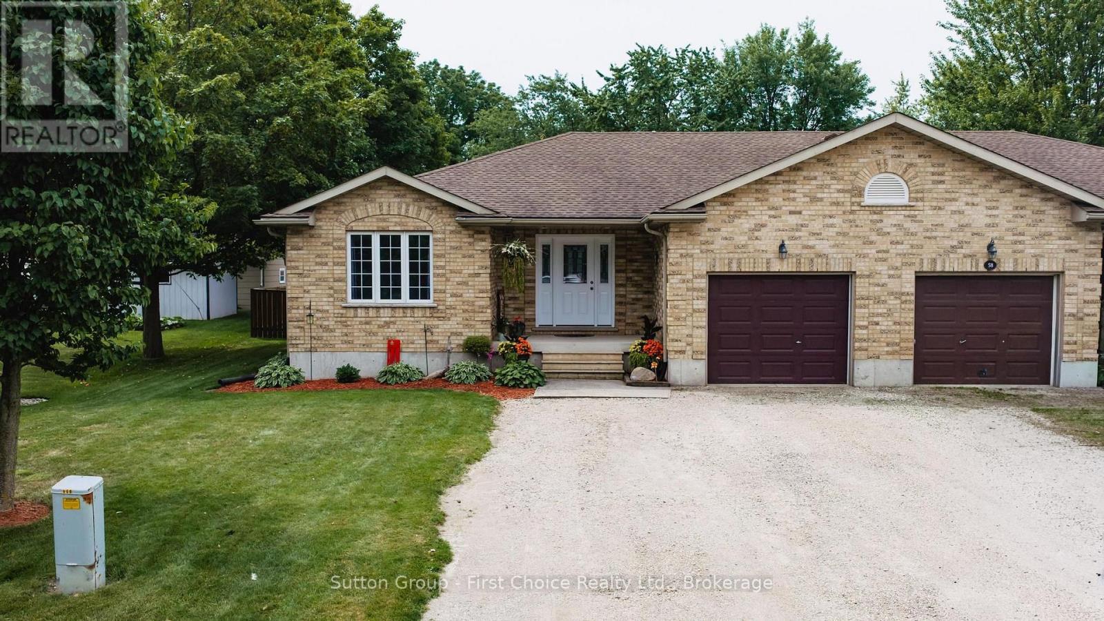 56 Huron Road Property Photo 1