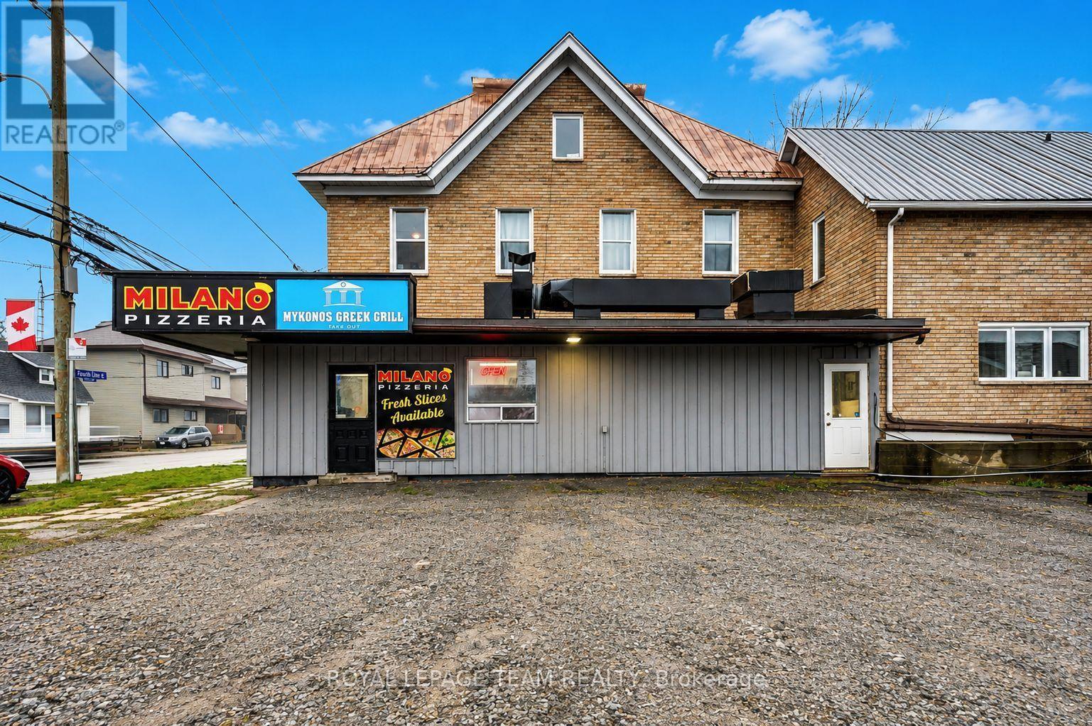 6594 Fourth Line Road Property Photo 1