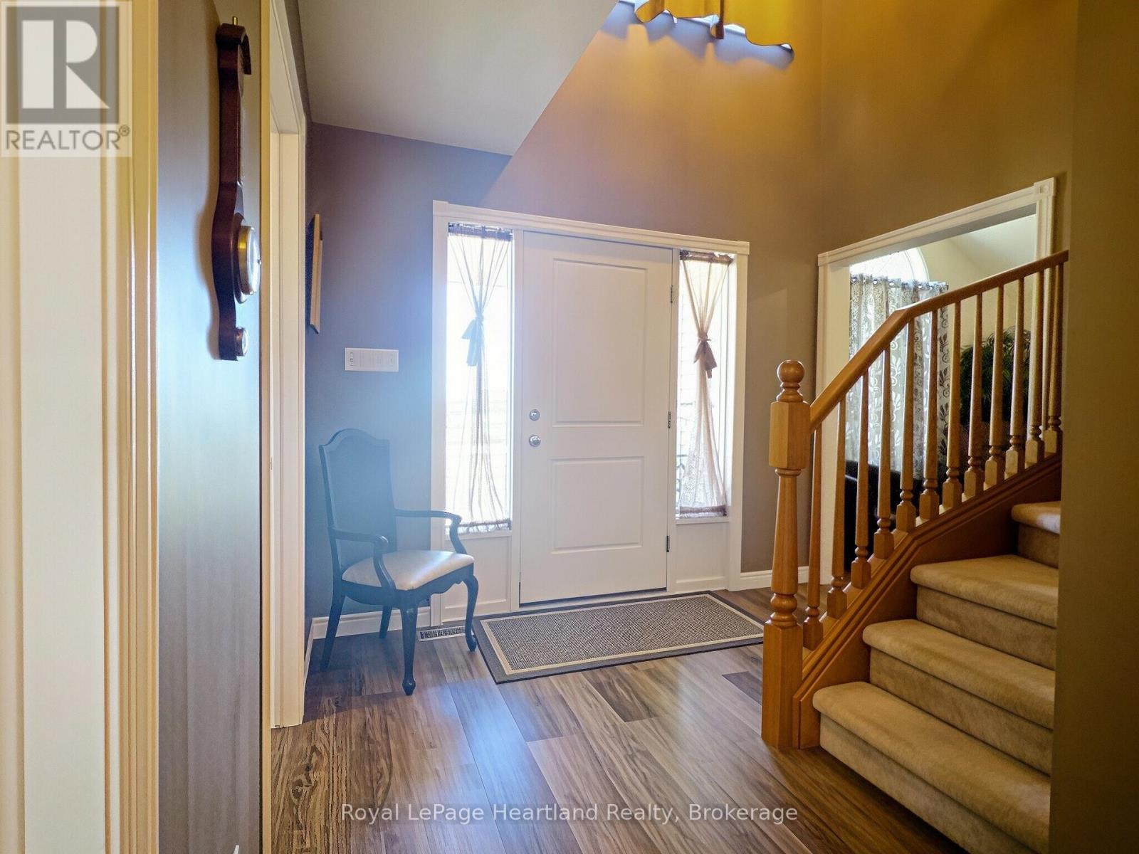 155 Victoria Drive Property Photo 7