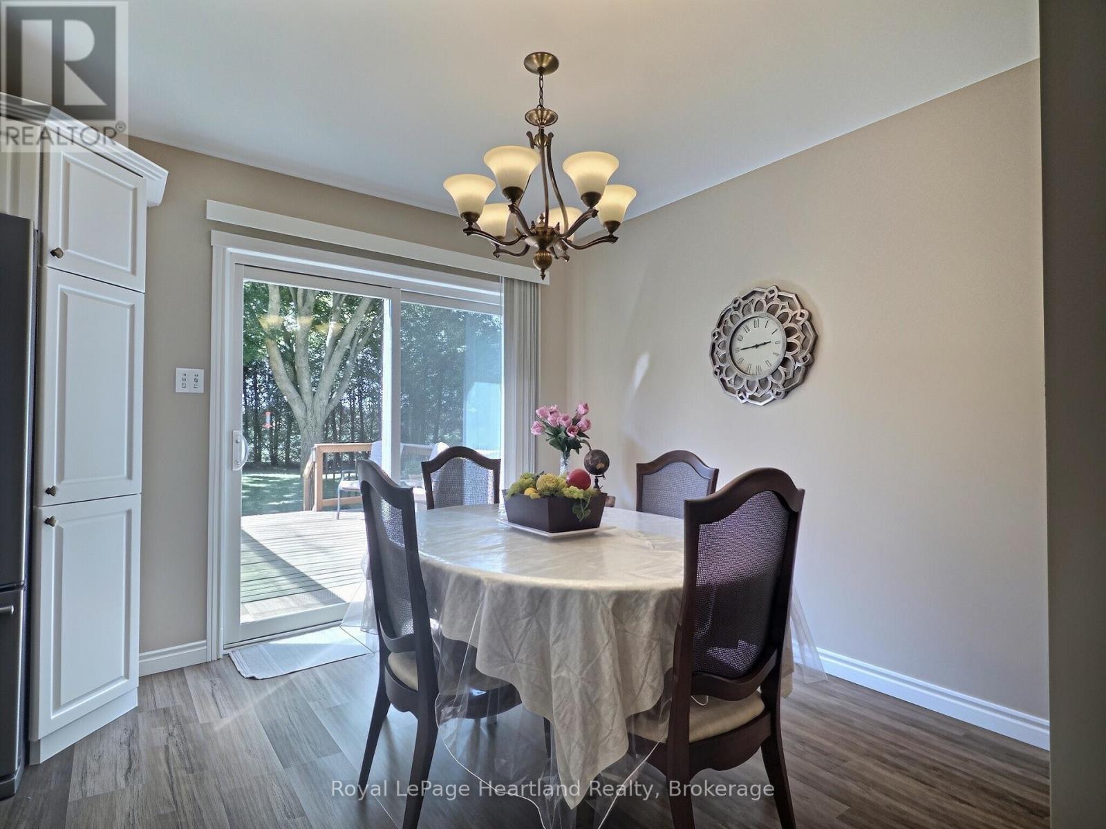 155 Victoria Drive Property Photo 11