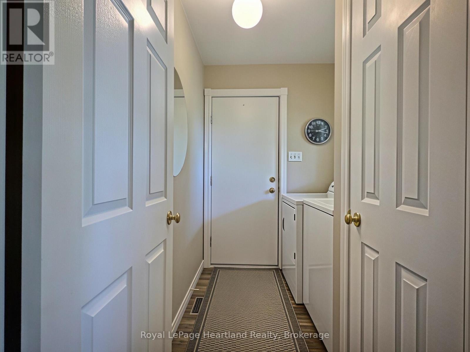 155 Victoria Drive Property Photo 14