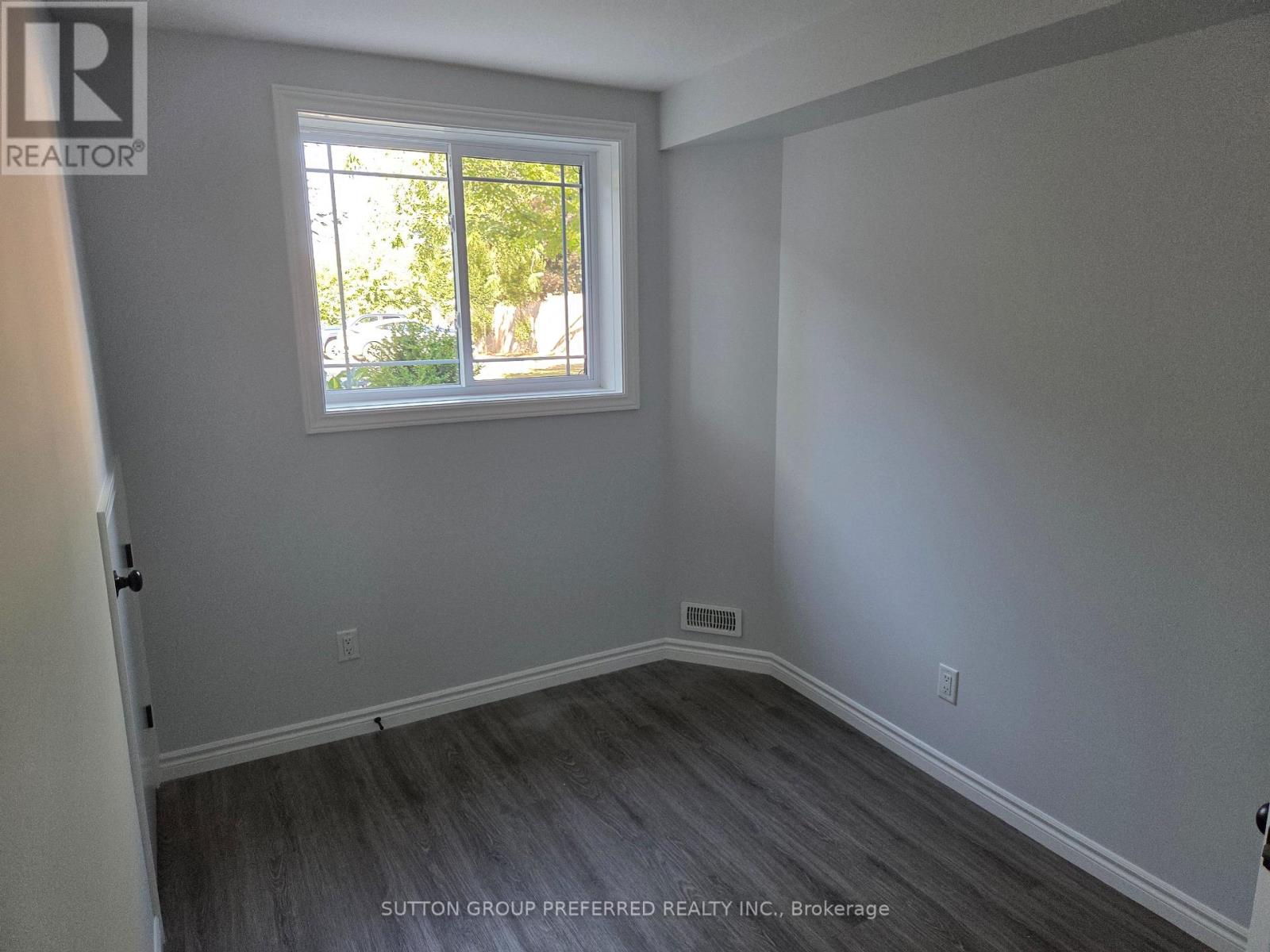 3 - 34 Bain Street Property Photo 5