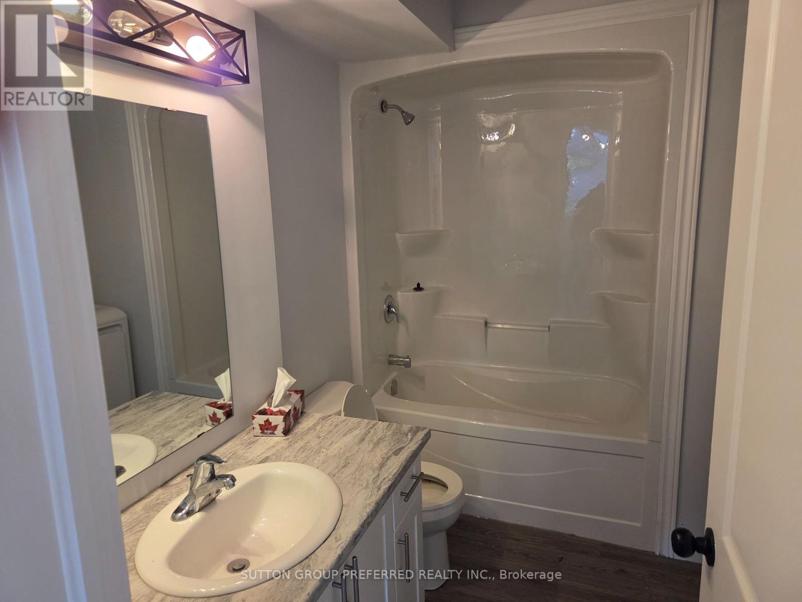 3 - 34 Bain Street Property Photo 10