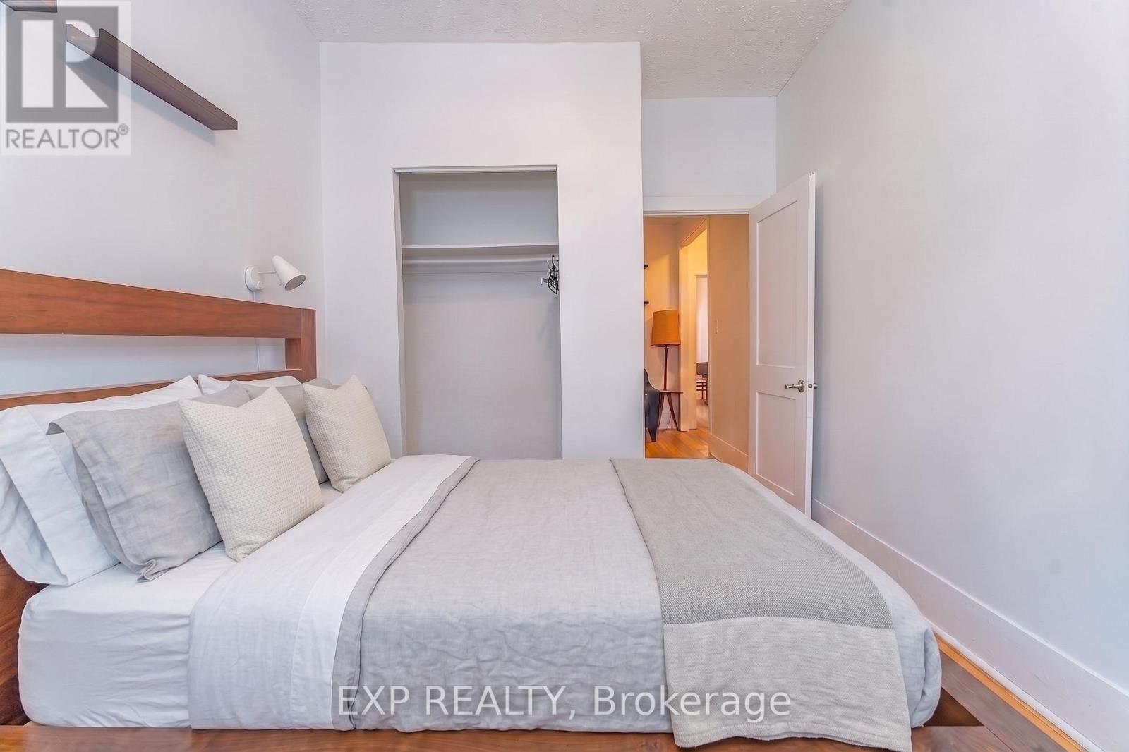 52 St Andrew Street Property Photo 25
