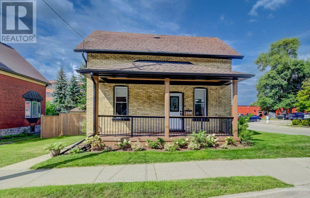 185 Strange Street Property Photo 3