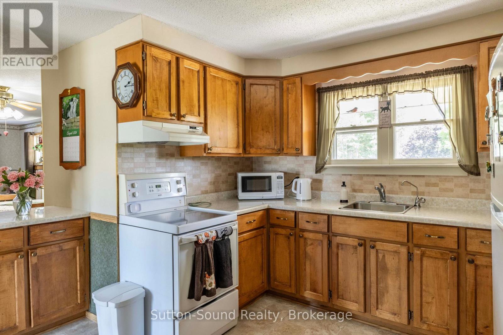 2250 28th Avenue E Property Photo 18