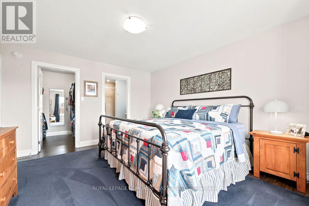 10 Noble Crescent Property Photo 20