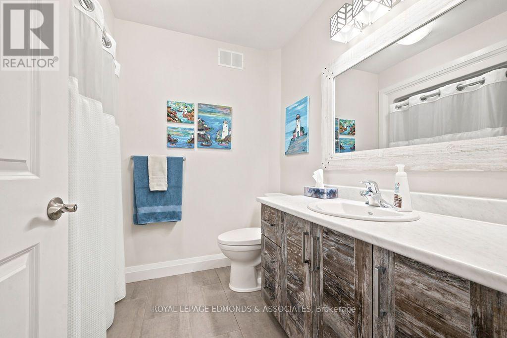 10 Noble Crescent Property Photo 25