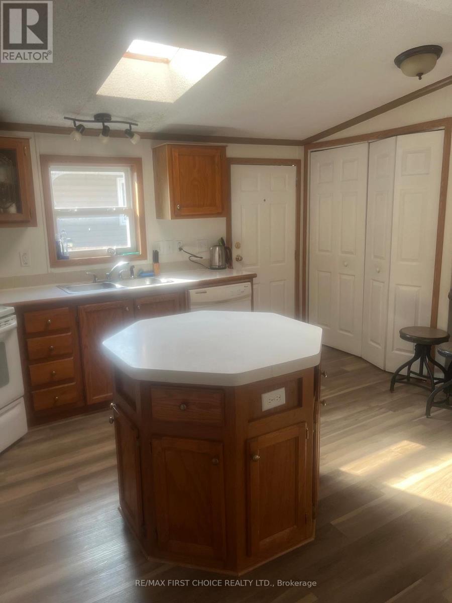 5 - 2146 Kivikoski Road Property Photo 5