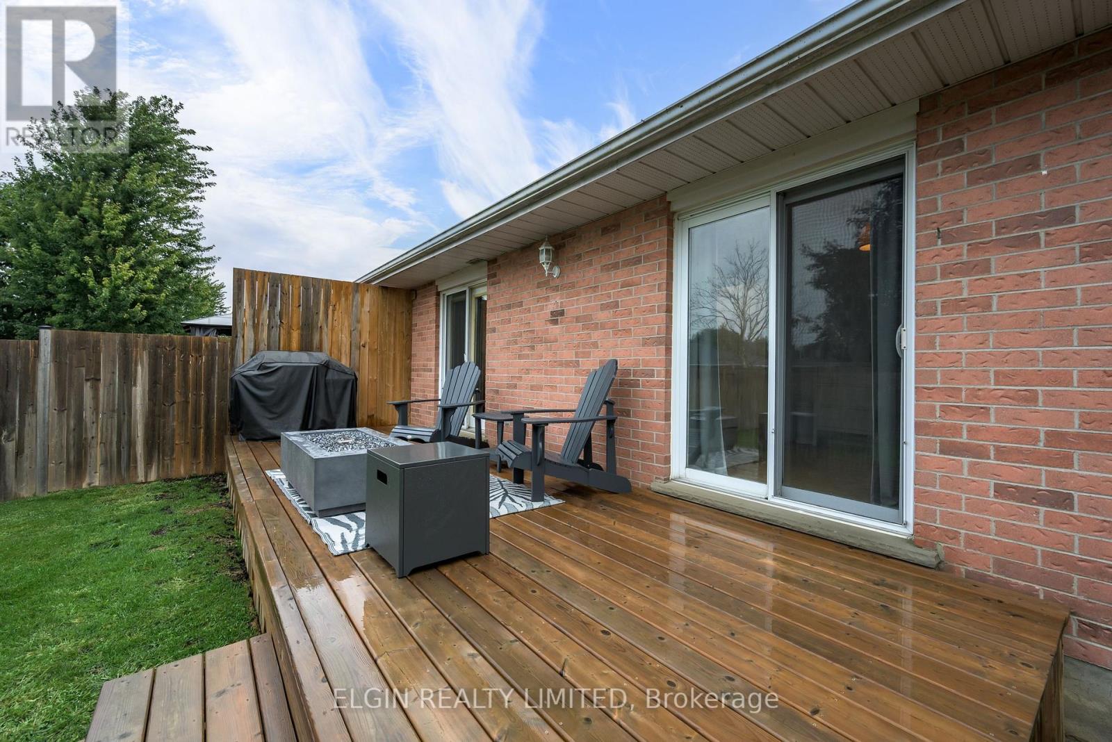 69 Carrie Crescent Property Photo 8